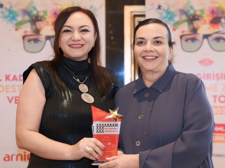 We attended the 7th Women Entrepreneurs Support Summit and Award Ceremony held in Istanbul